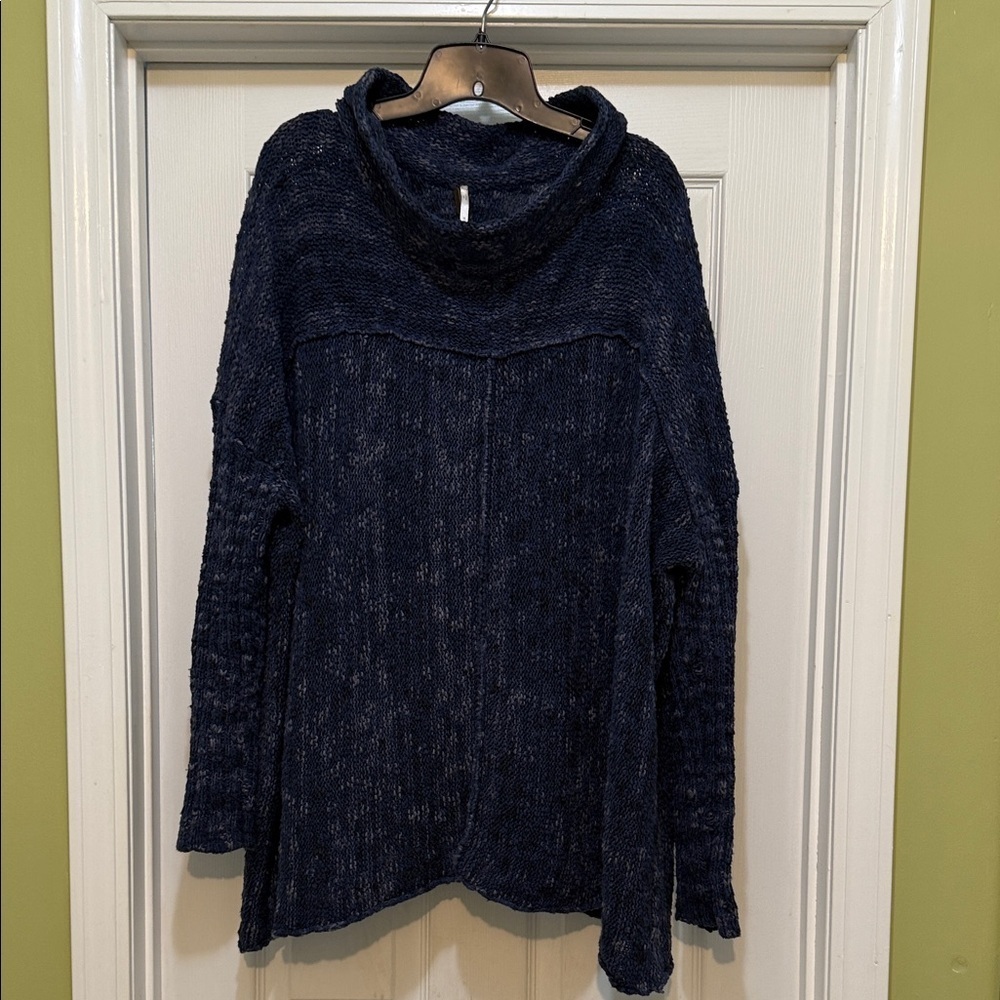 Free People - Dark Blue Oversized Mock Cowl Neck Sweater - Size M